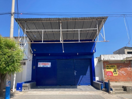Local Comercial en Av. Pedro de Heredia, Sector La Quinta 1 Piso